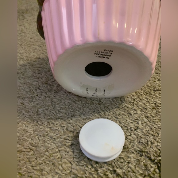 Cupcake Bank - Picture 4 of 4